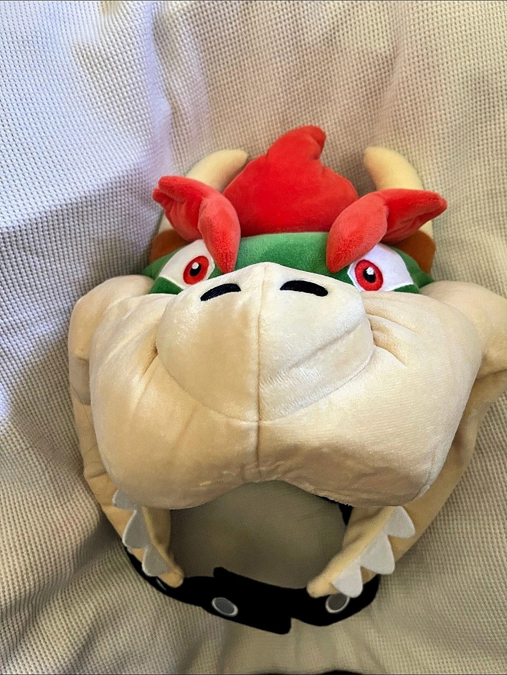 Nintendo Super Nintendo World Bowser Plush Hat Green & Red